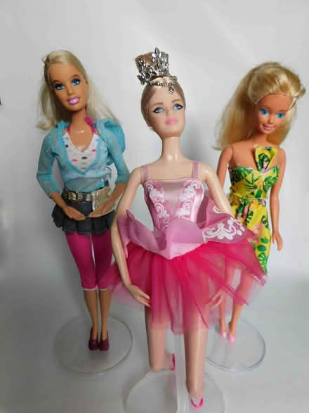 Photo of free Six Barbie Dolls. (Grays RM17) #1