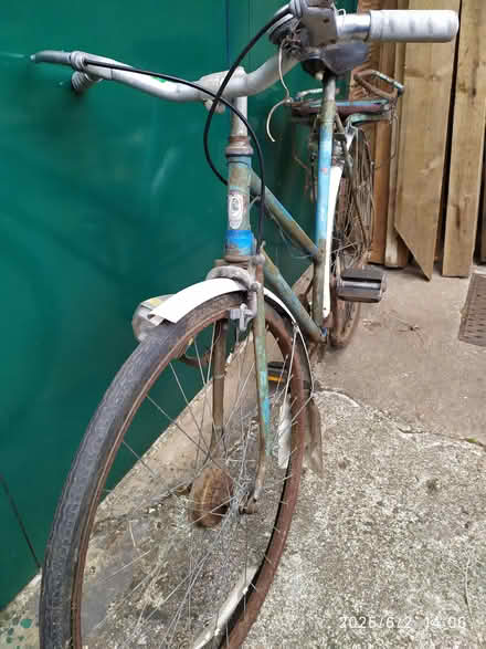 Photo of free Old Carlton bicycle (Hitchin SG5) #1
