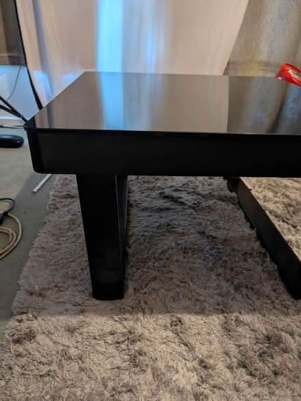 Photo of free Coffee table (TW1 Twickenham) #3