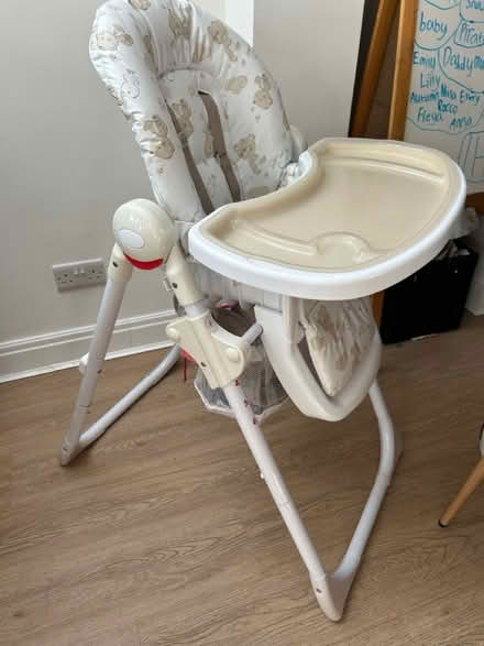 Photo of free High Chair (Epsom) #1