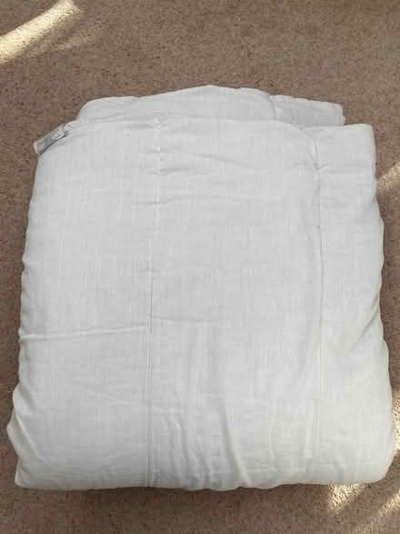 Photo of free King size summer duvet (TW9 (Kew)) #1