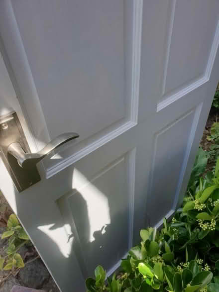 Photo of free 2 x internal white 6 panel doors (ME16 - Allington) #4