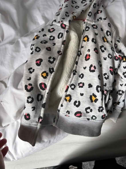 Photo of free Kids hoodie (Newington) #1