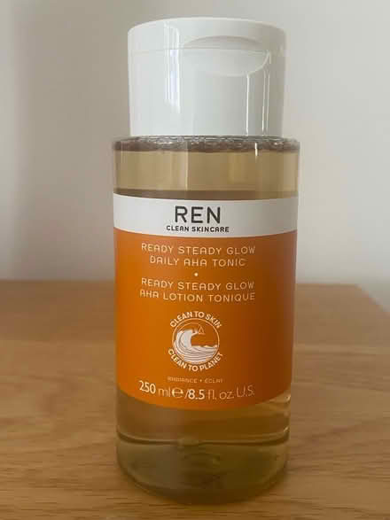 Photo of free REN Ready Steady Glow tonic (Bloomfield) #1