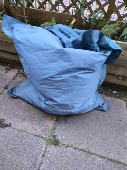 Photo of free Bean bag (Bermondsey station, SE16 4) #1