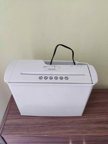 Photo of free Small paper shredder (Great Malvern WR14) #1