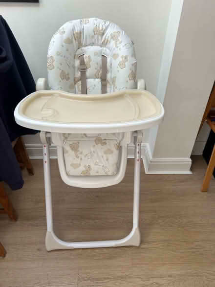 Photo of free High Chair (Epsom) #2