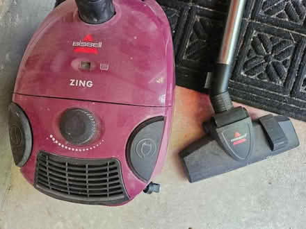 Photo of free Bissell Zing Vacuum used (Derry/WinstonChurch/Meadowvale) #1