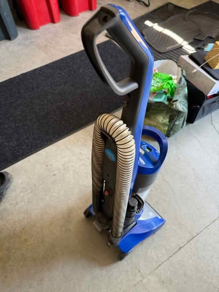Photo of free Hoover upright vacuum (Bedford NH) #2