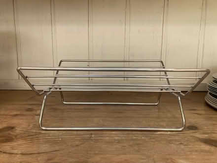 Photo of free Roasting rack and oven gloves (Emlyn Gardens W4) #1