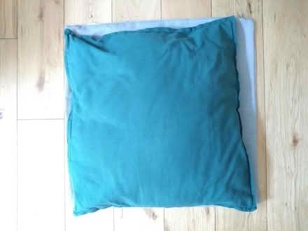 Photo of free Cushion covers x6 (Kennington, SE11) #3