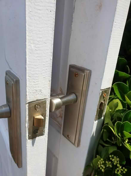 Photo of free 2 x internal white 6 panel doors (ME16 - Allington) #3