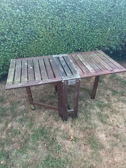 Photo of free Outdoor Table - extending (Watton at Stone SG14) #2