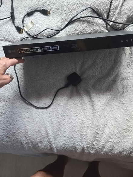 Photo of free LG DVD Player With Remote (Thorpe Hesley S61) #1