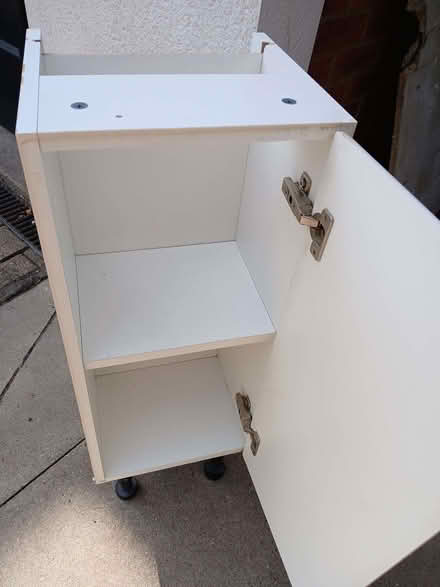 Photo of free Small bathroom cupboard (Hertford SG13) #2