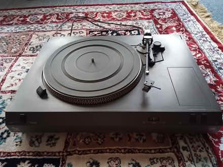 Photo of free Vintage turntable (Liverpool L7) #3