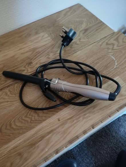 Photo of free Curling Tong (South Chailey BN8) #1