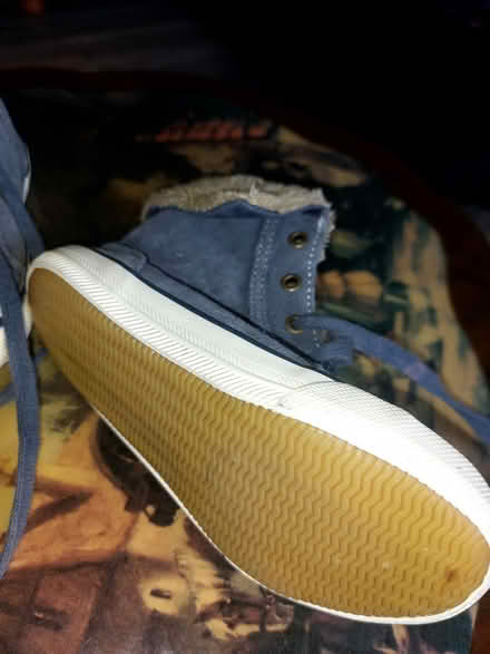 Photo of free Kids shoes (Greaves LA1) #3