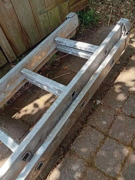 Photo of free Aluminium Double Extension Ladder (Belmont SL6) #3