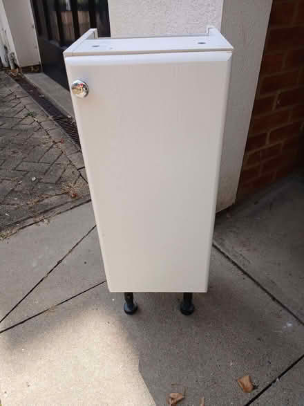 Photo of free Small bathroom cupboard (Hertford SG13) #1