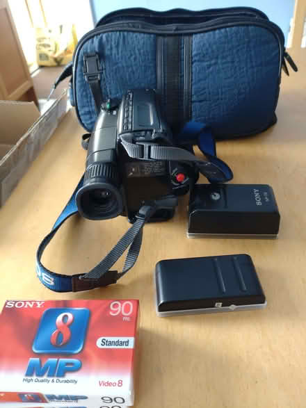 Photo of free Sony Handycam Video 8 (Liberton EH16) #1