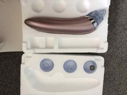 Photo of free Acne pore cleansing instrument (Cold Harbour OX1) #2