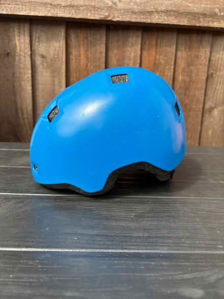 Photo of free Kids helmet - size XS (Stockport centre SK1) #4
