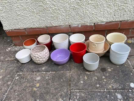 Photo of free Assorted plant pots (Upton CH49) #1