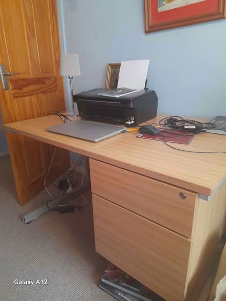 Photo of free Large Office Desk (Gobowen SY10) #1