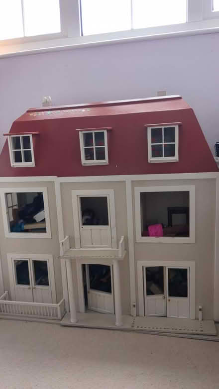 Photo of free Large wooden dolls house (Shillington) #1