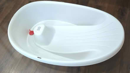 Photo of free Baby bath (BR2 near Bromley South Station) #1