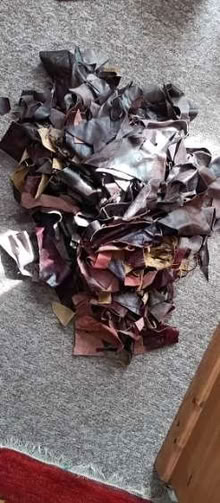 Photo of free Bag Of Leather Scraps – Great For Crafts Or DIY (CT11) #3