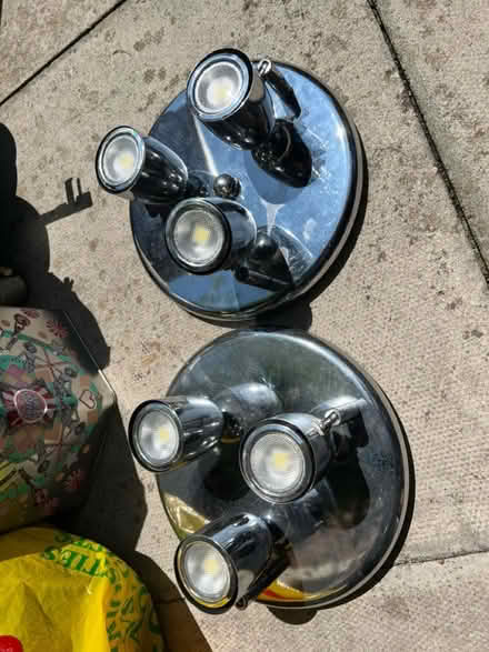 Photo of free X2 LED ceiling lights (Cove GU14) #1