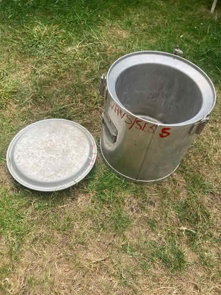 Photo of free Vintage Food Thermos (Newington Green N5) #2