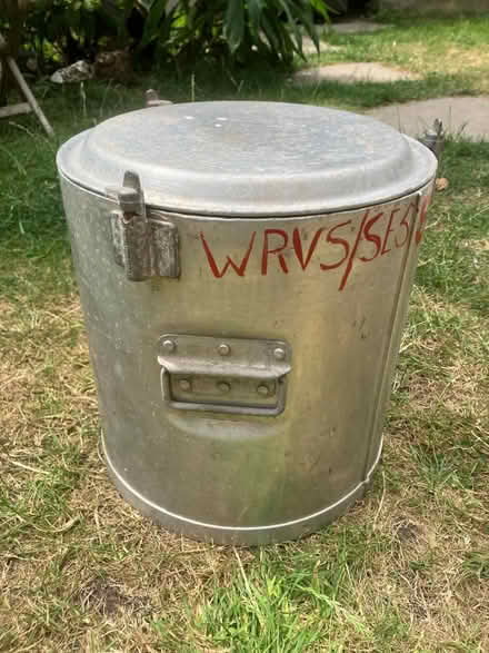 Photo of free Vintage Food Thermos (Newington Green N5) #1