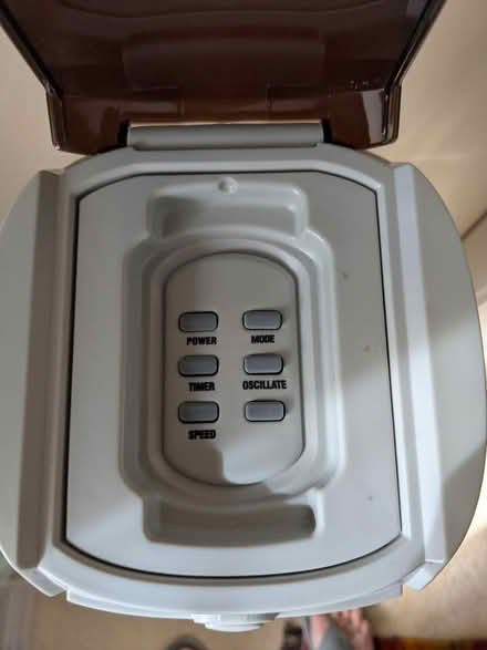 Photo of free Tower electric fan (Tetbury GL8) #3