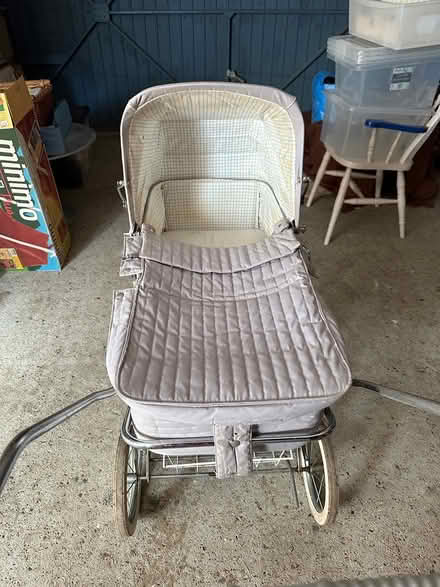 Photo of free 80’s style pram (Maidstone , ME14) #2