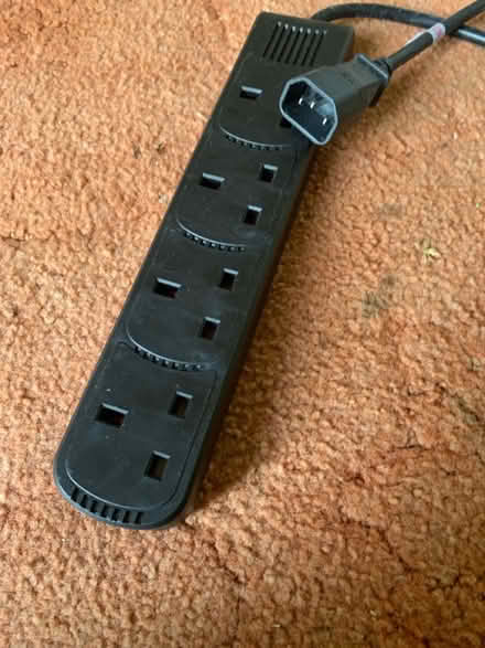 Photo of free UPS 4-gang extension lead (Cosham PO6) #1