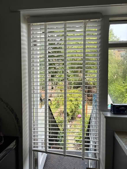 Photo of free Slatted white blind Archway N19 #1