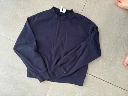 Photo of free H&M navy XS jumper (Cottonmill, St Albans, AL1) #1