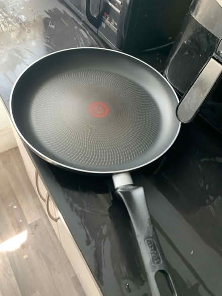 Photo of free Large Tefal non stick pan (NW10) #1