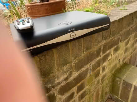 Photo of free Sky Box (Bermondsey SE1 5HP) #4