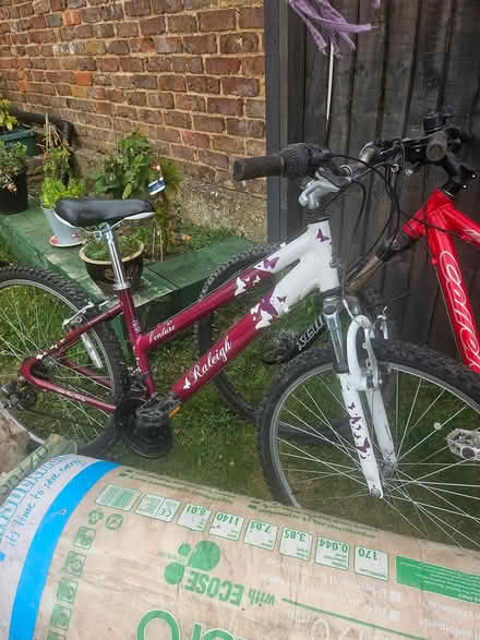 Photo of free 2 bikes one red one purple (High wycombe HP13) #2