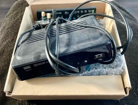 Photo of free August Freeview HD receiver and media player (Southend-on-sea SS1) #2