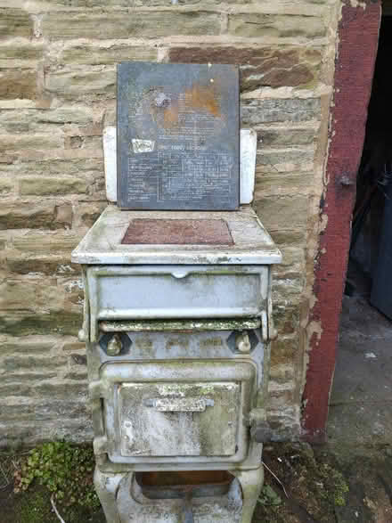 Photo of free 1950s Enamel Stove (Allerton BD15) #2