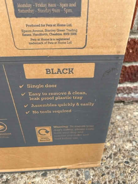 Photo of free Dog Crate (Halesworth, Barons Close) #1