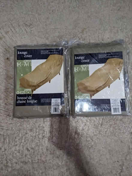 Photo of free Outdoor table & lounge chair covers (South Milton) #2