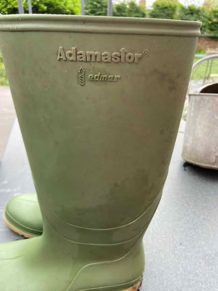 Photo of free size 10 men’s wellingtons (Stone staffordshire) #4