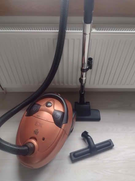 Photo of free Vacuum cleaner (Gyle EH12) #2