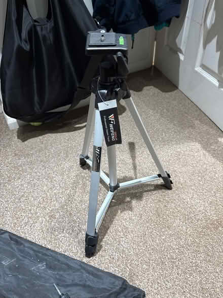 Photo of free Extending camera tripod (Highams Park) #1